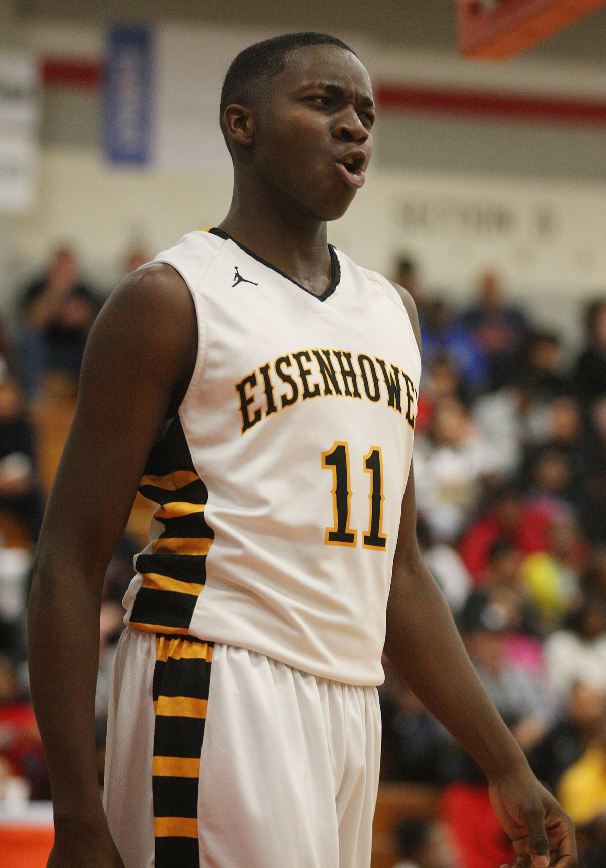 Eisenhower vs Champaign Central Boys Basketball 3 11.24.17.jpg